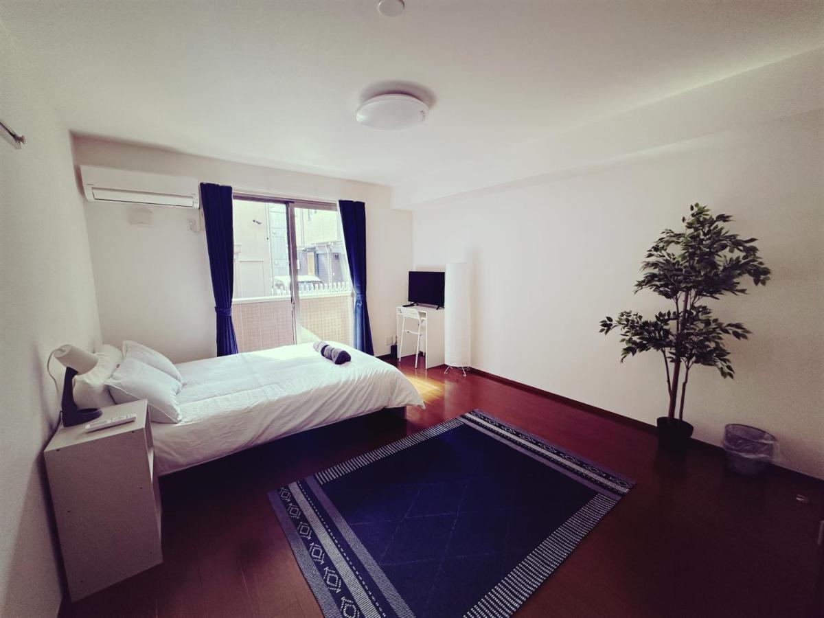 Apartamento Brand New Shinjuku Station 5 Mins - A *